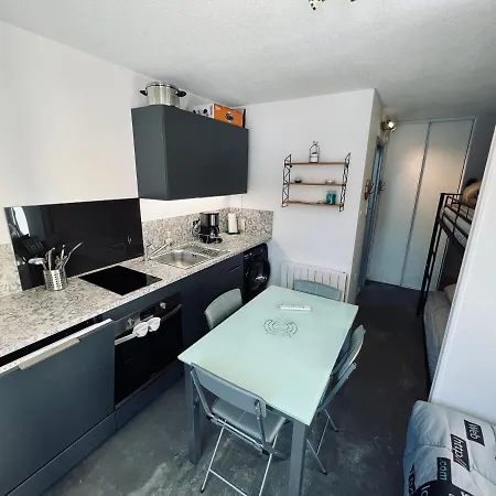 Apartment Centre Station - Refait A Neuf 4 Personnes
